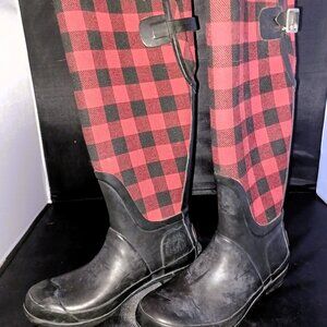 Austin Trading Women's Rubber Red Plaid Rain Boots Designer Buckle SZ 6 Flannel